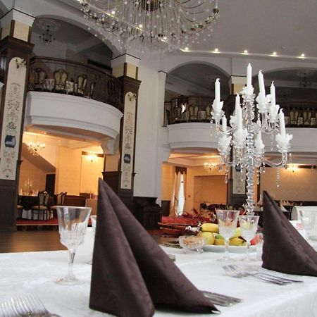 Отель Pik Elegance Плоешти Экстерьер фото