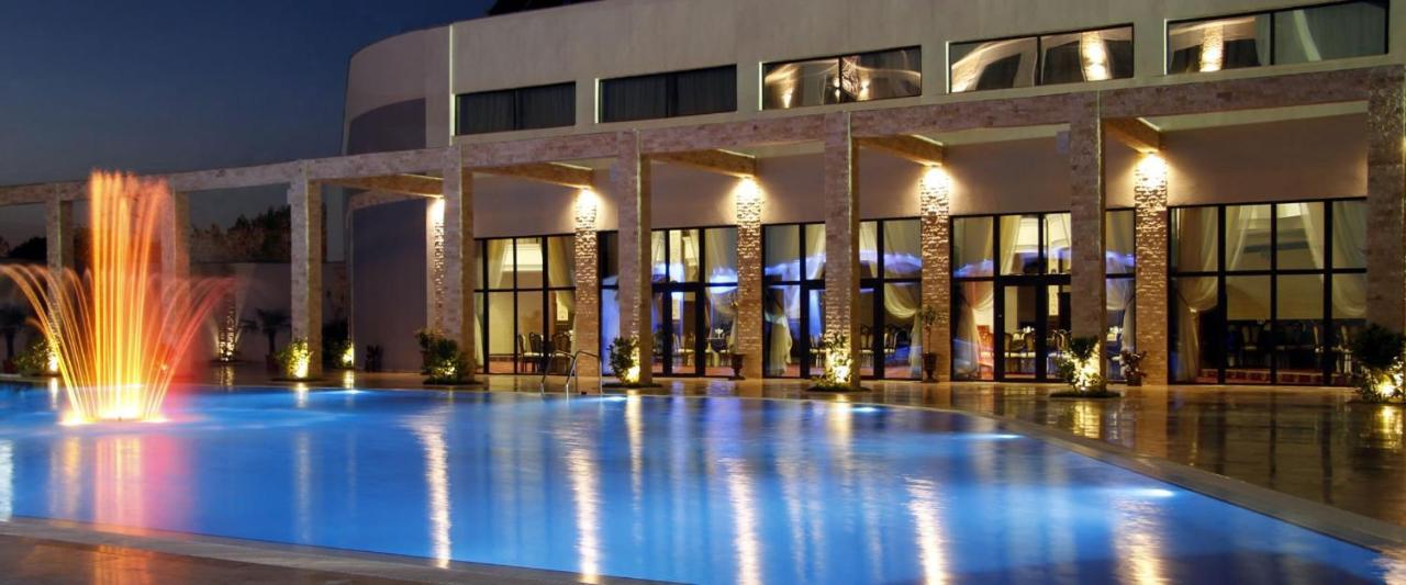 Отель Pik Elegance Плоешти Экстерьер фото